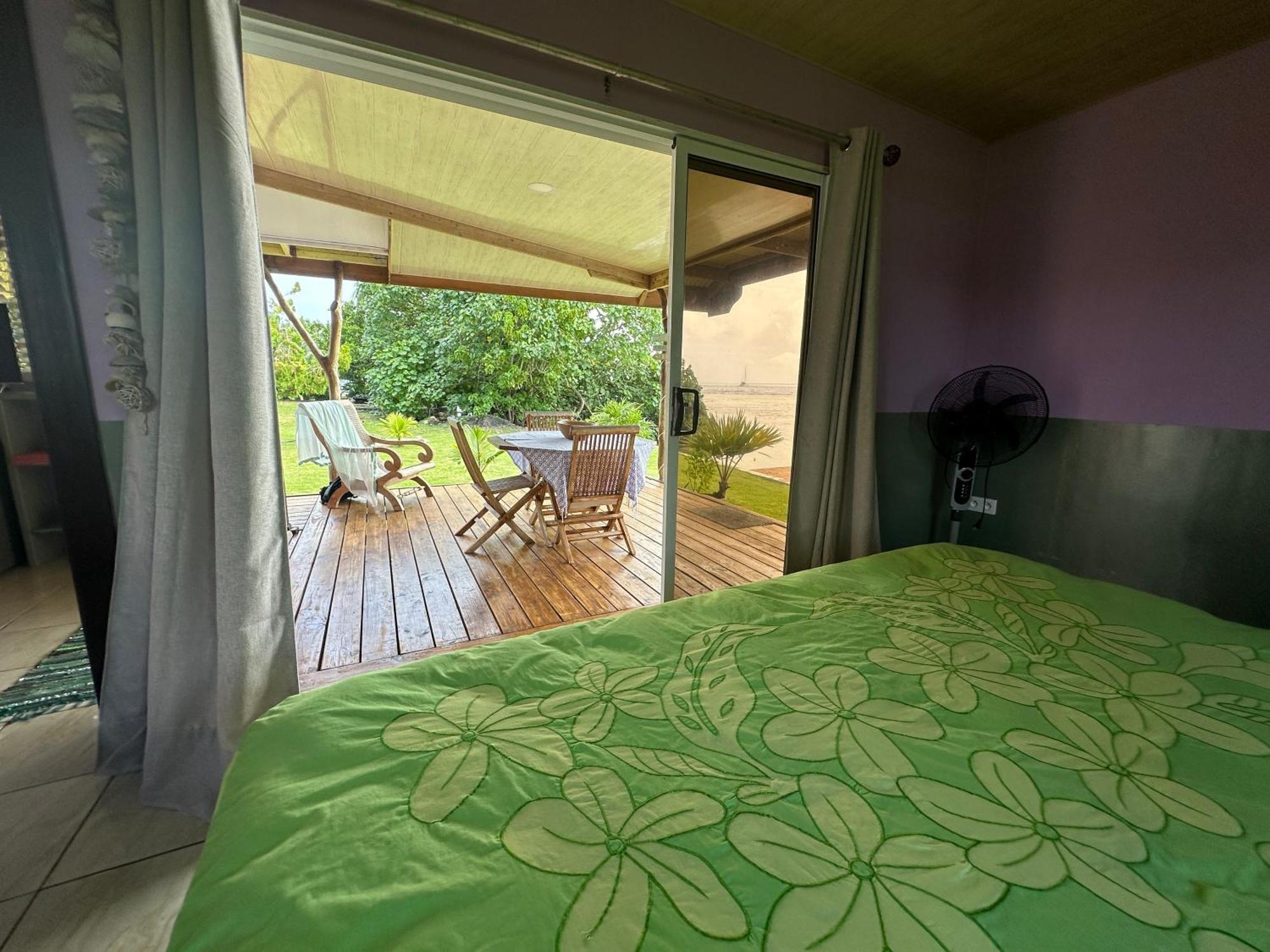 Bungalow Chez Josi, Bord De Mer Prive Tevaitoa Bagian luar foto